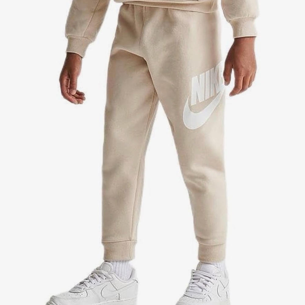 Nike Boys Athletic Club Fleece Joggers Size 6 – NWT